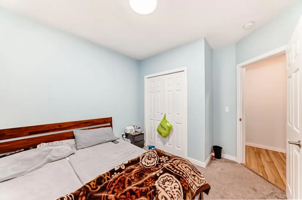 40 Saddlelake Gardens NE Calgary AB T3J0R7