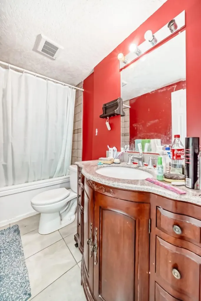 40 Saddlelake Gardens NE Calgary AB T3J0R7