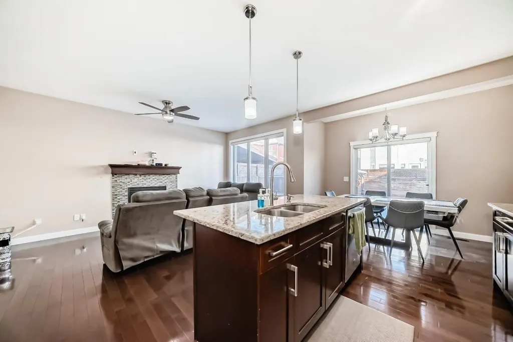 40 Saddlelake Gardens NE Calgary AB T3J0R7