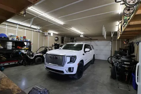 4726 57 Avenue Taber AB T1G 1E4
