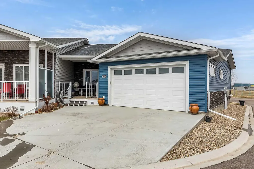 401 Southlands Boulevard SE Medicine Hat AB T1B 0T1