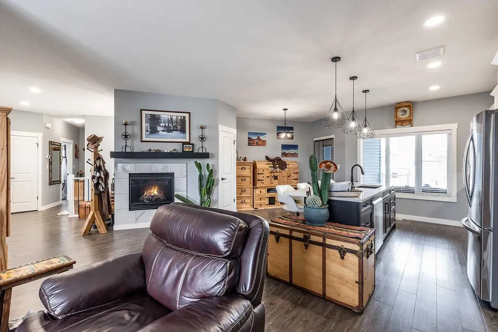 401 Southlands Boulevard SE Medicine Hat AB T1B 0T1