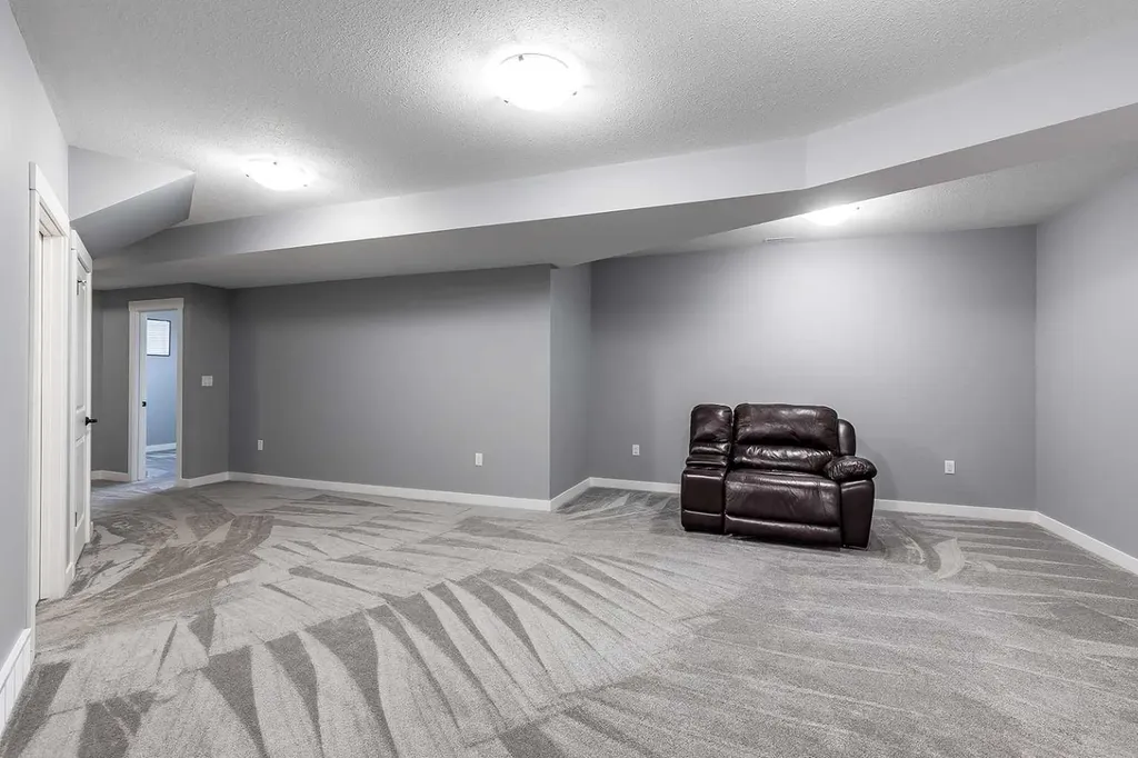 401 Southlands Boulevard SE Medicine Hat AB T1B 0T1