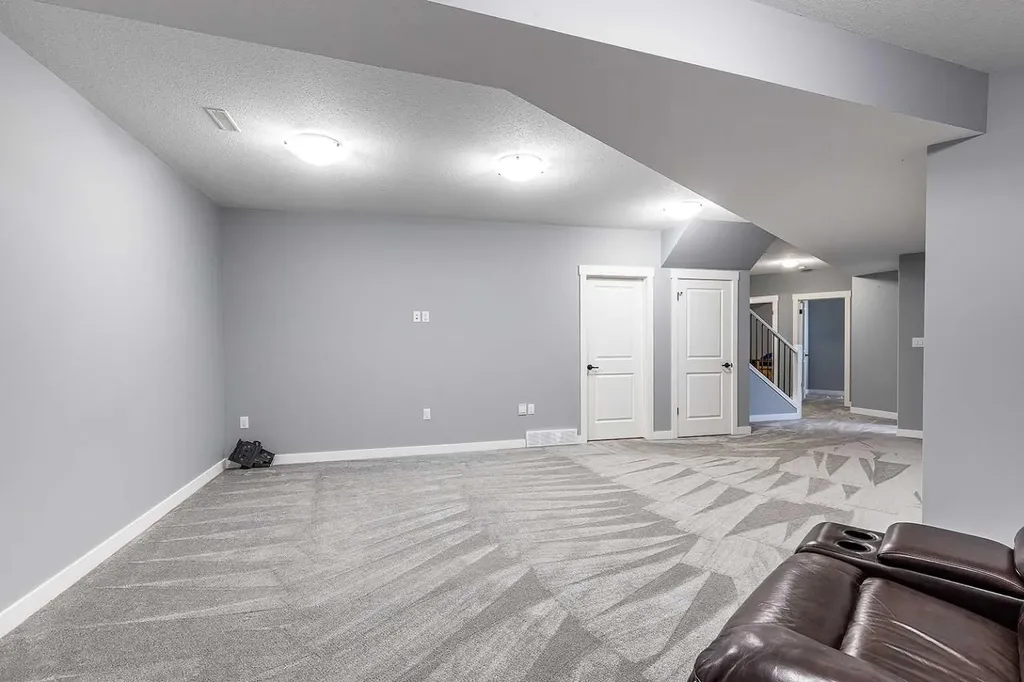 401 Southlands Boulevard SE Medicine Hat AB T1B 0T1