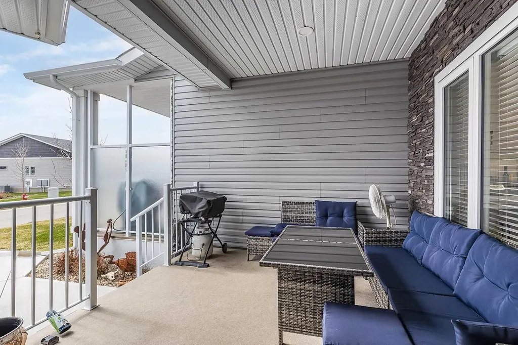 401 Southlands Boulevard SE Medicine Hat AB T1B 0T1