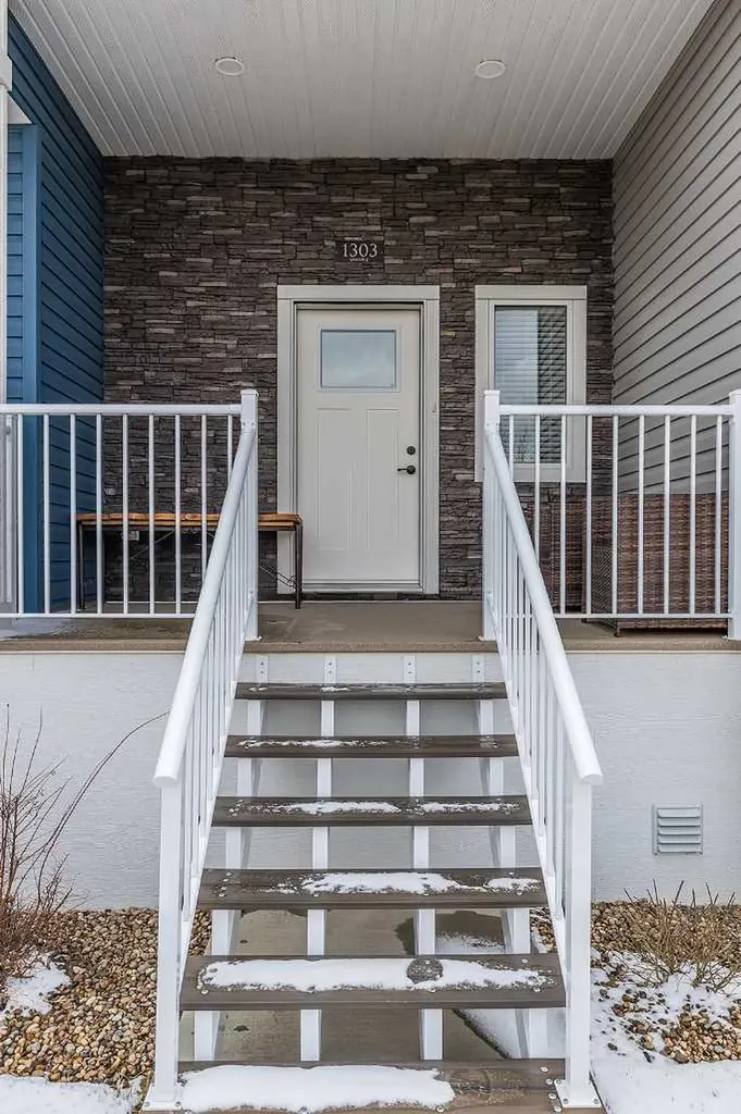 401 Southlands Boulevard SE Medicine Hat AB T1B 0T1