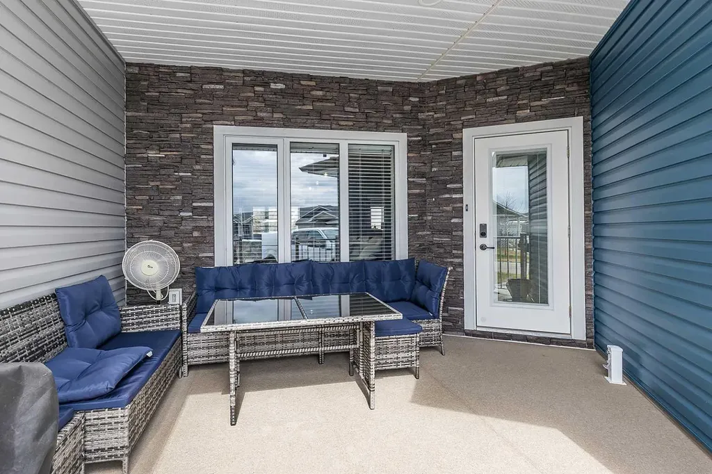 401 Southlands Boulevard SE Medicine Hat AB T1B 0T1