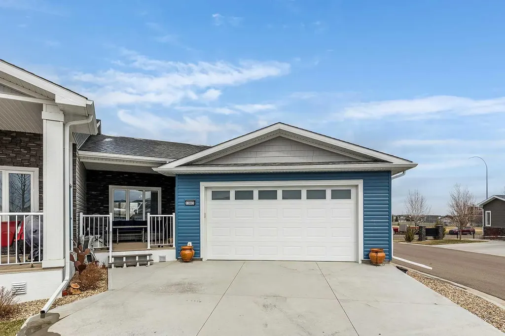 401 Southlands Boulevard SE Medicine Hat AB T1B 0T1