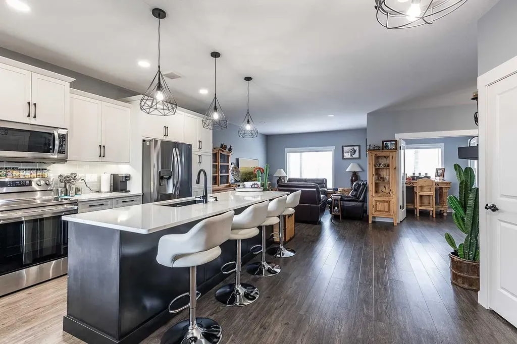 401 Southlands Boulevard SE Medicine Hat AB T1B 0T1