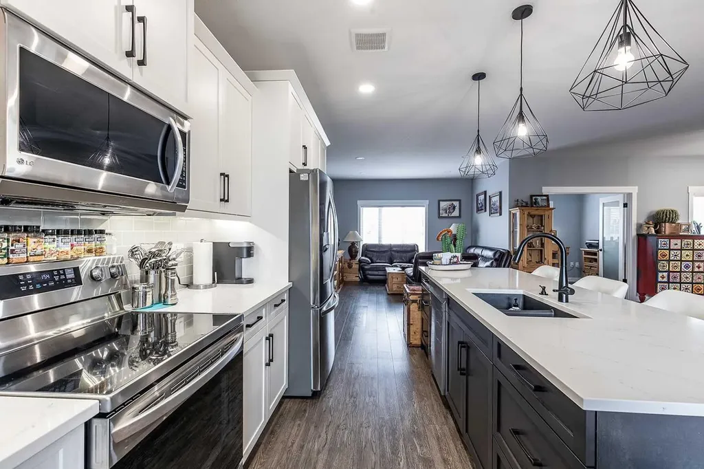 401 Southlands Boulevard SE Medicine Hat AB T1B 0T1