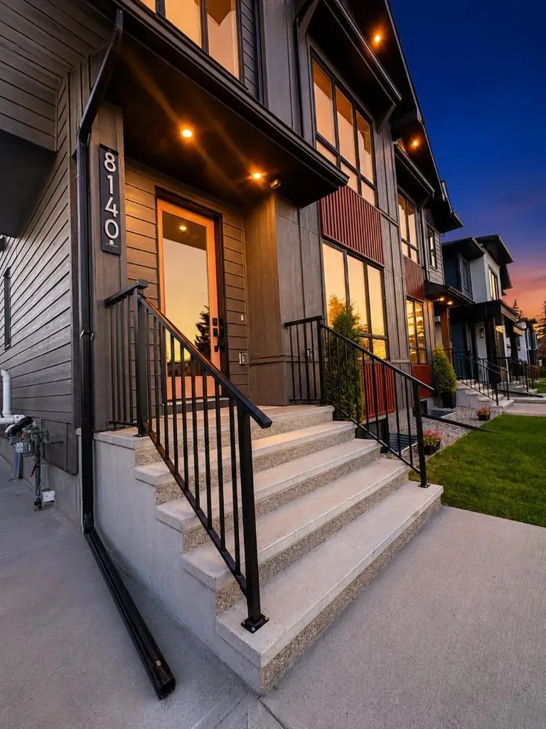 8140 47 Avenue NW Calgary AB T3B 1Z5