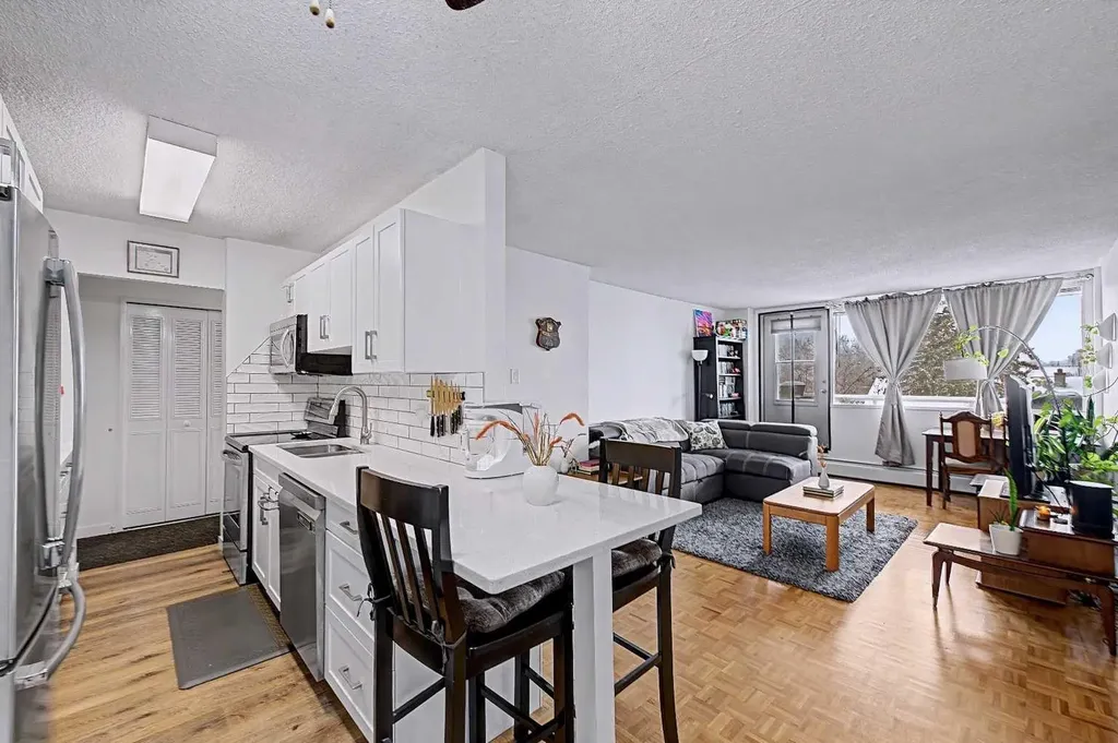 1616 8 Avenue NW Calgary AB T2N1C3
