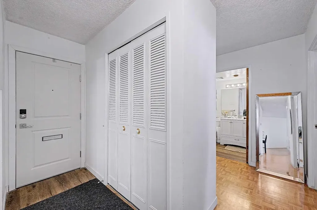 1616 8 Avenue NW Calgary AB T2N1C3
