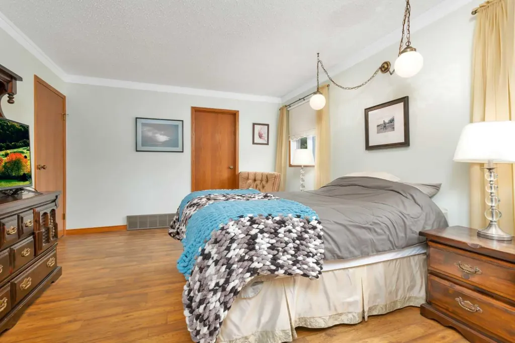 383030 Range Road 7-3 Rural Clearwater County AB T4T 2A2