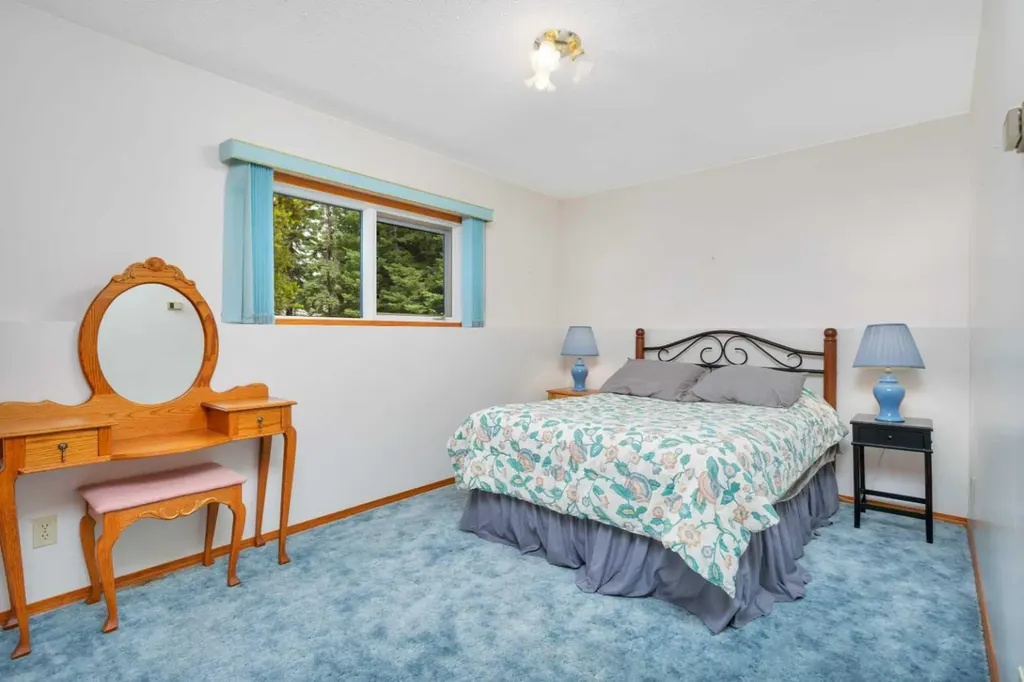 383030 Range Road 7-3 Rural Clearwater County AB T4T 2A2