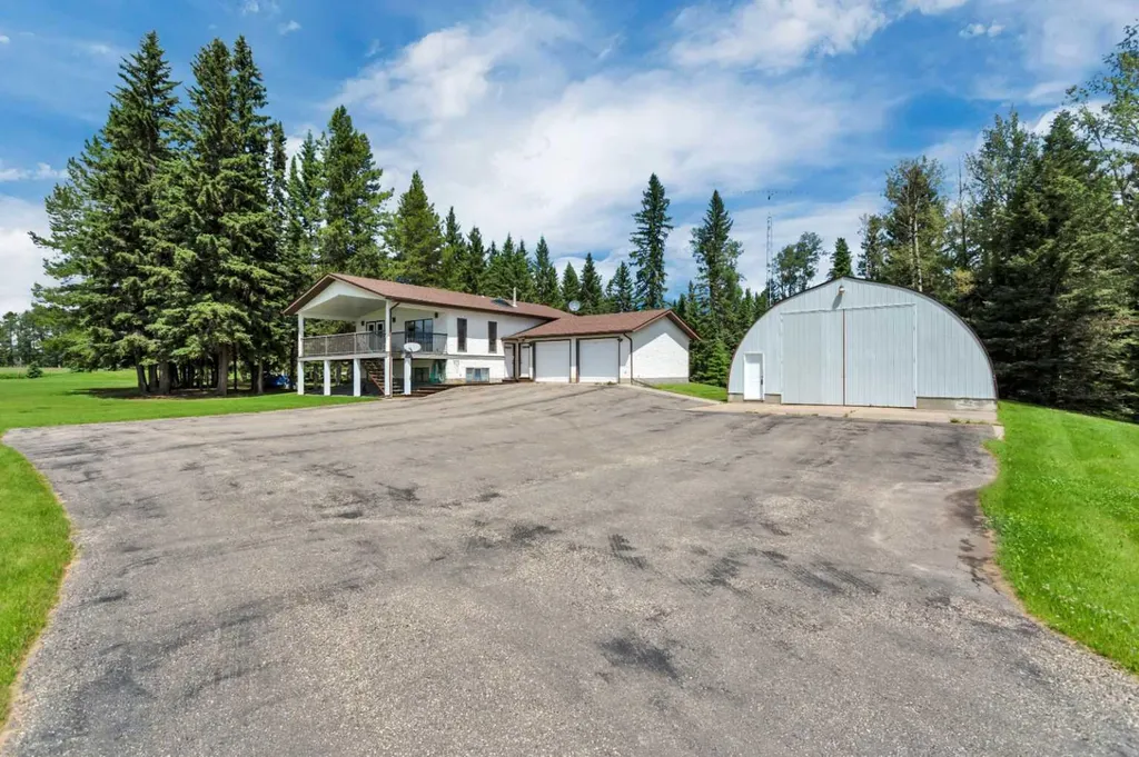 383030 Range Road 7-3 Rural Clearwater County AB T4T 2A2