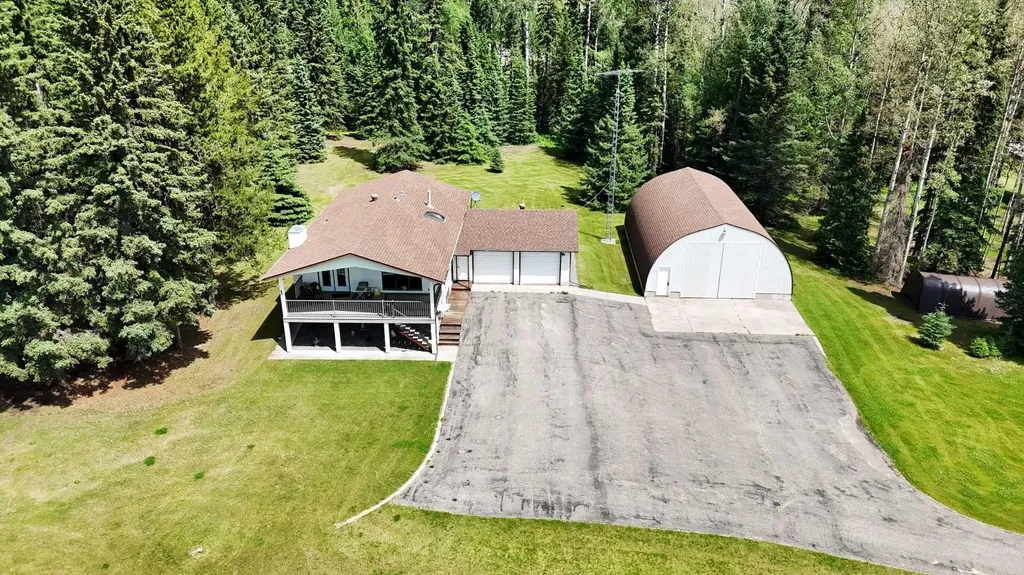 383030 Range Road 7-3 Rural Clearwater County AB T4T 2A2