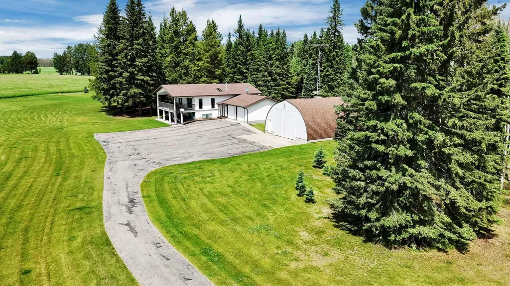 383030 Range Road 7-3 Rural Clearwater County AB T4T 2A2