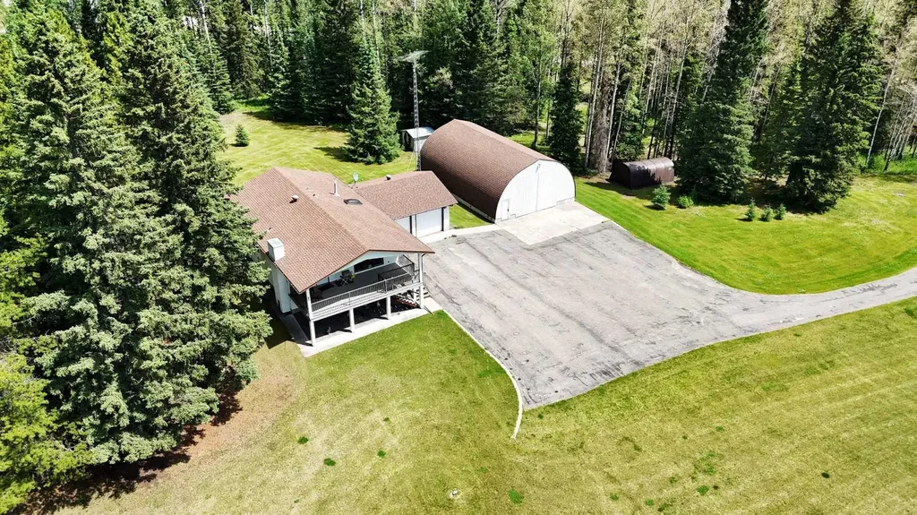 383030 Range Road 7-3 Rural Clearwater County AB T4T 2A2