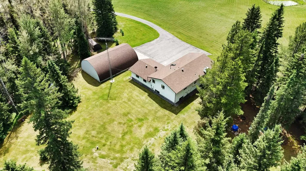 383030 Range Road 7-3 Rural Clearwater County AB T4T 2A2