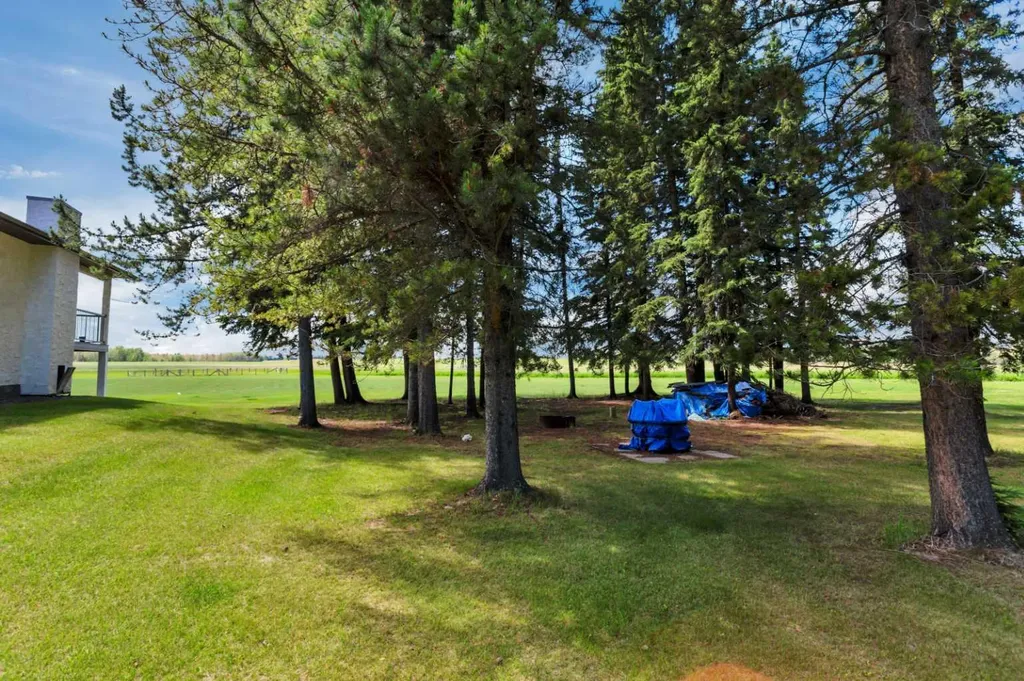 383030 Range Road 7-3 Rural Clearwater County AB T4T 2A2