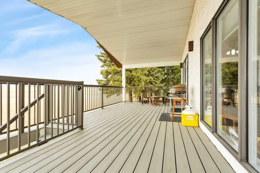 383030 Range Road 7-3 Rural Clearwater County AB T4T 2A2