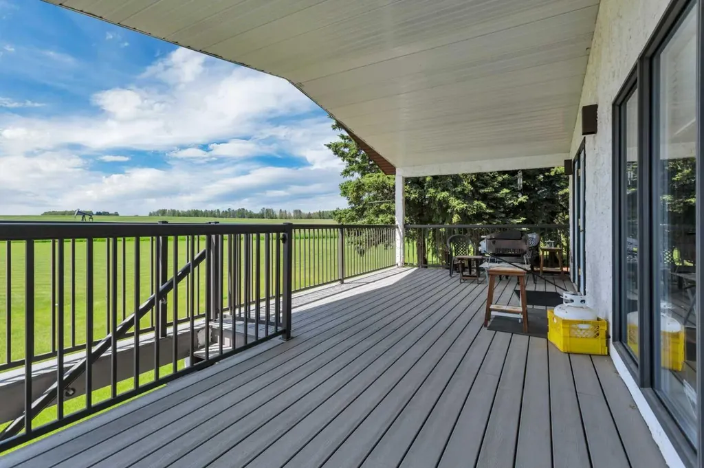 383030 Range Road 7-3 Rural Clearwater County AB T4T 2A2