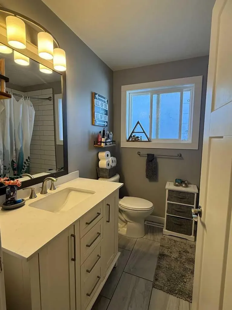 5508 47 Street High Prairie AB T0G 1E0