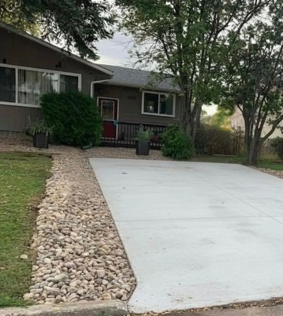 5508 47 Street High Prairie AB T0G 1E0