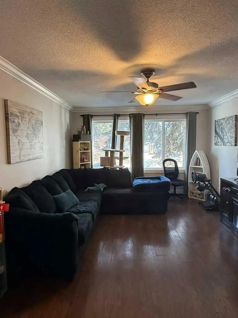 5508 47 Street High Prairie AB T0G 1E0