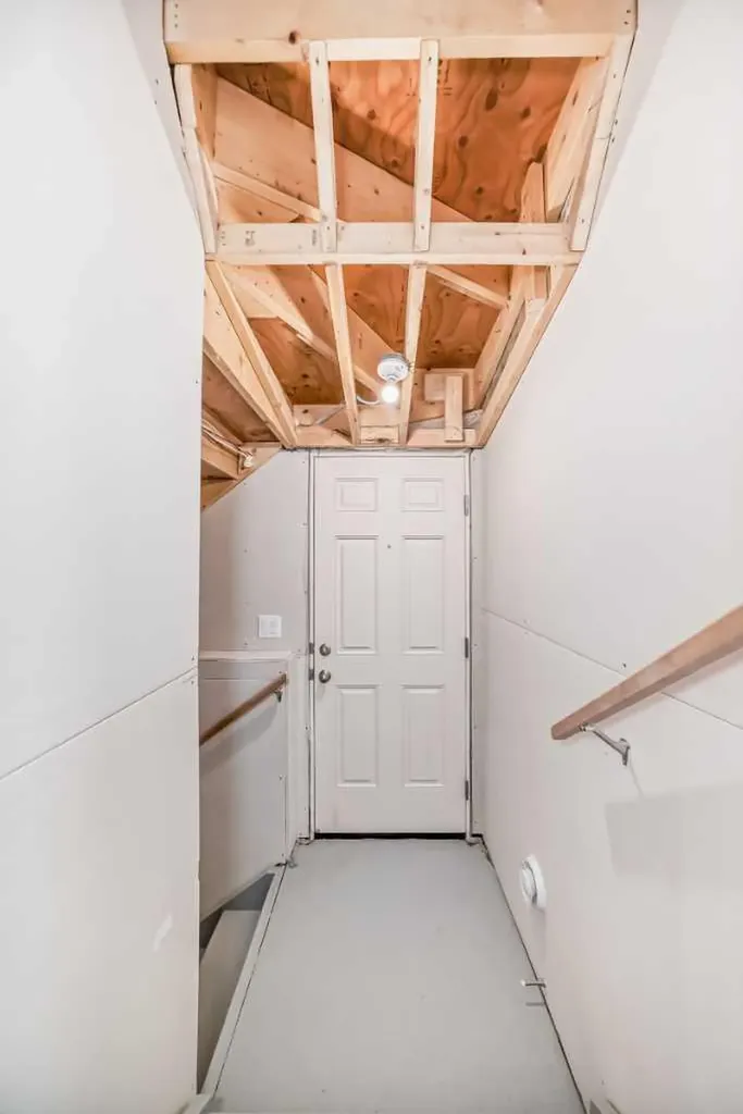 72 Wedderburn Drive Okotoks AB T1S5X2