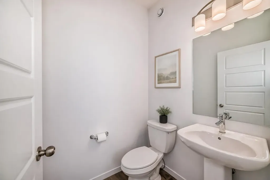 72 Wedderburn Drive Okotoks AB T1S5X2