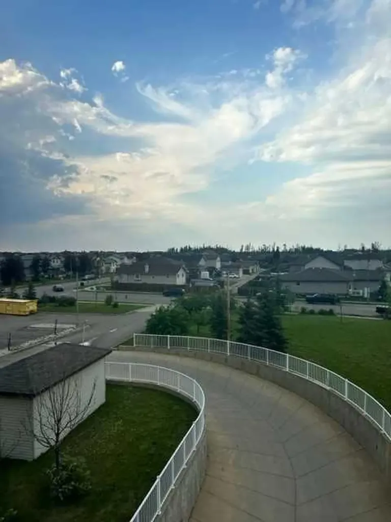 290 Plamondon Drive Fort Mcmurray AB T9K0A5