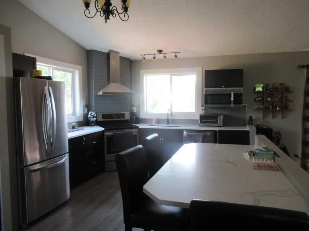 2230 Rainy Creek Road Highway Rural Lacombe County AB T0C 0J0