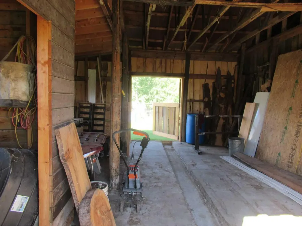 2230 Rainy Creek Road Highway Rural Lacombe County AB T0C 0J0
