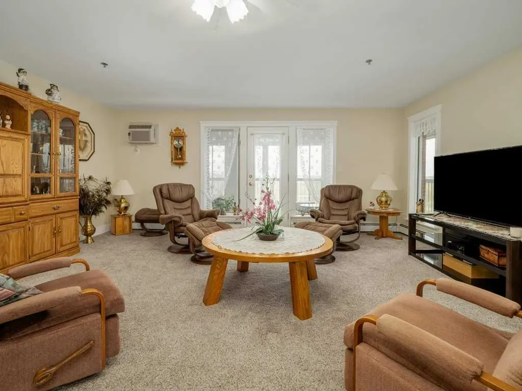 20 3 Street S Lethbridge AB T1J 4P1