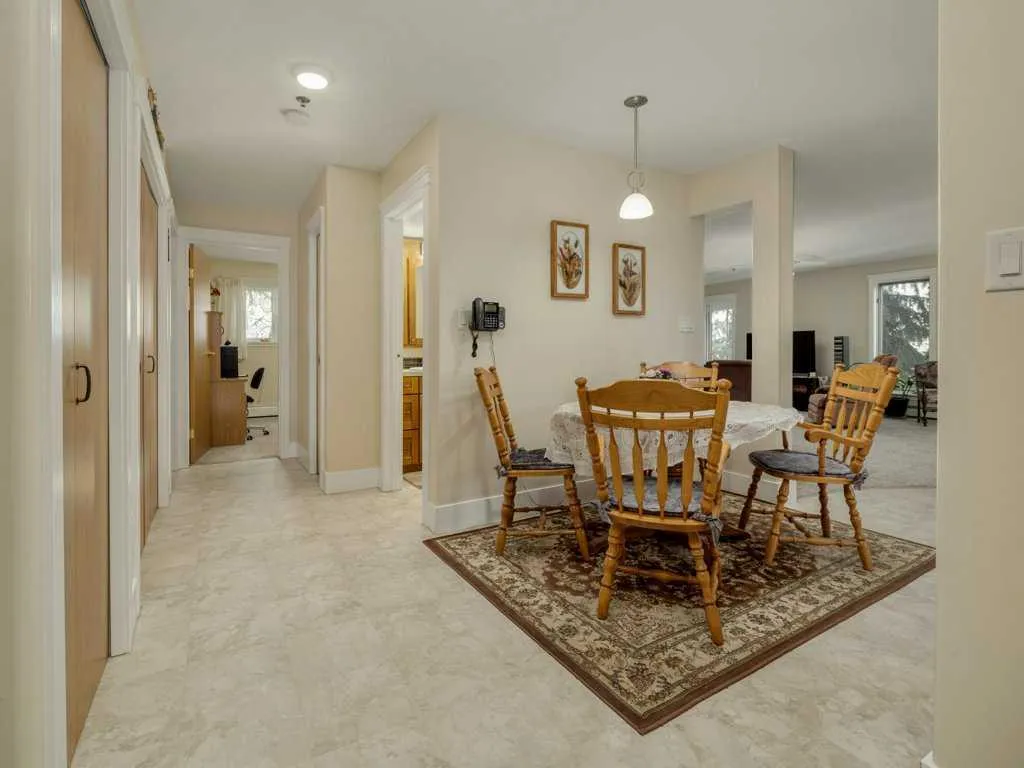 20 3 Street S Lethbridge AB T1J 4P1