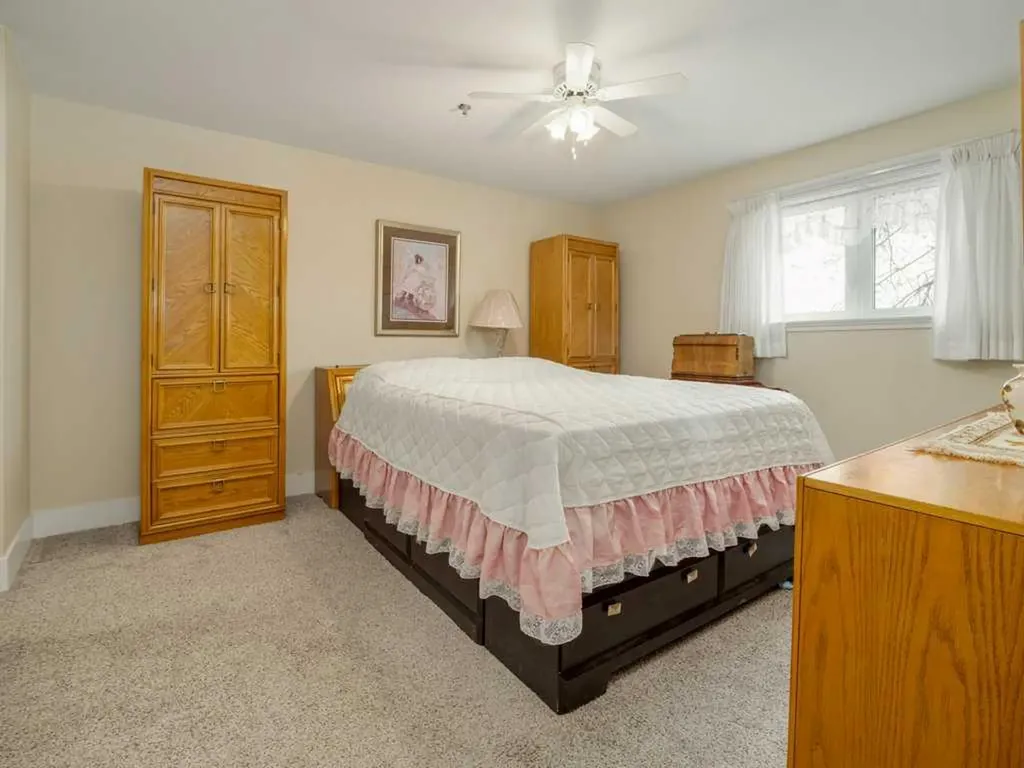 20 3 Street S Lethbridge AB T1J 4P1