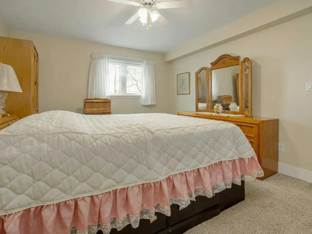 20 3 Street S Lethbridge AB T1J 4P1