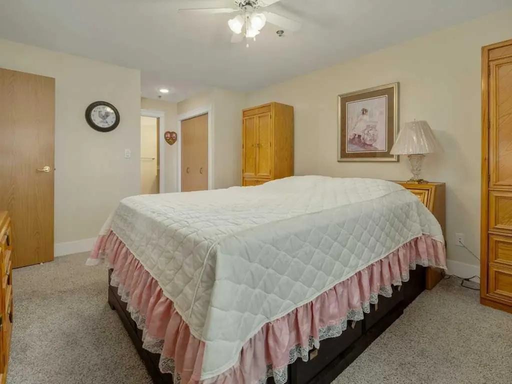 20 3 Street S Lethbridge AB T1J 4P1