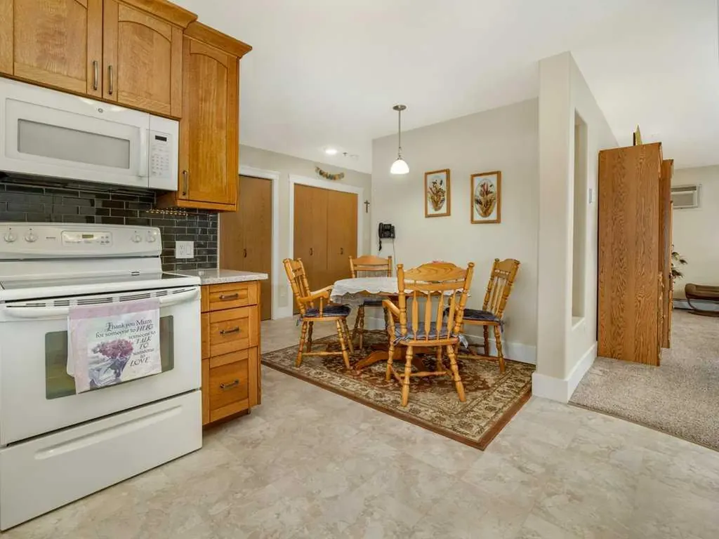 20 3 Street S Lethbridge AB T1J 4P1