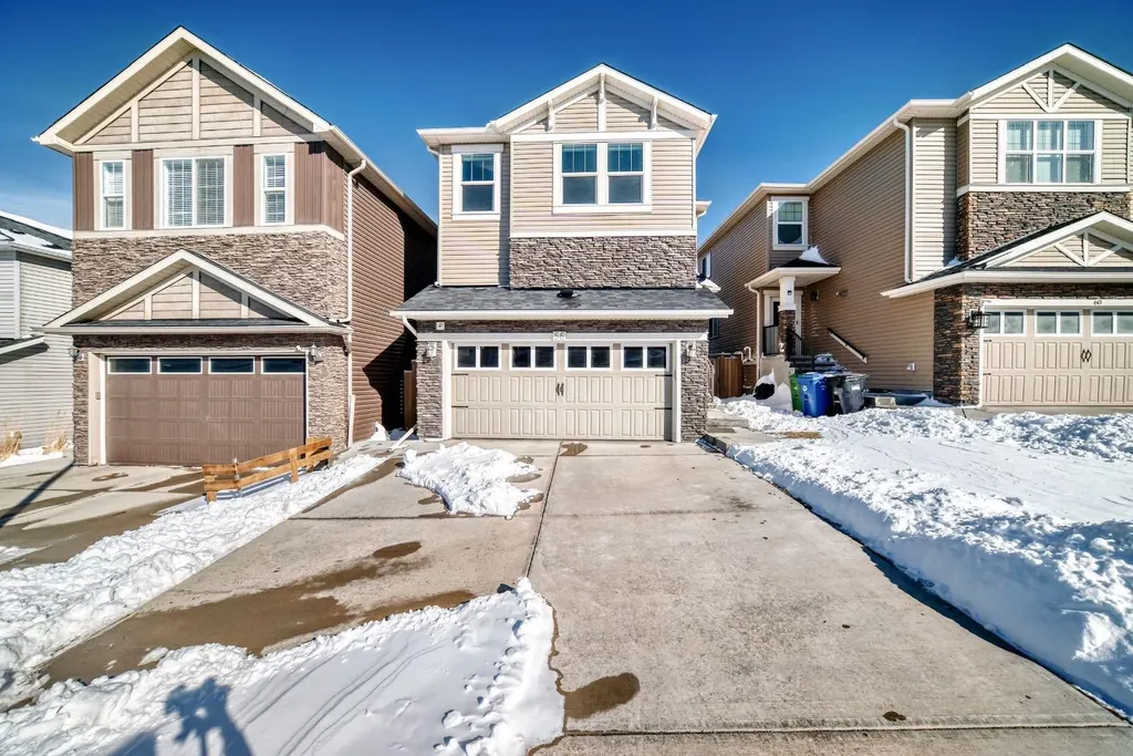 56 Nolanhurst Crescent NW Calgary AB T3R 0Z3