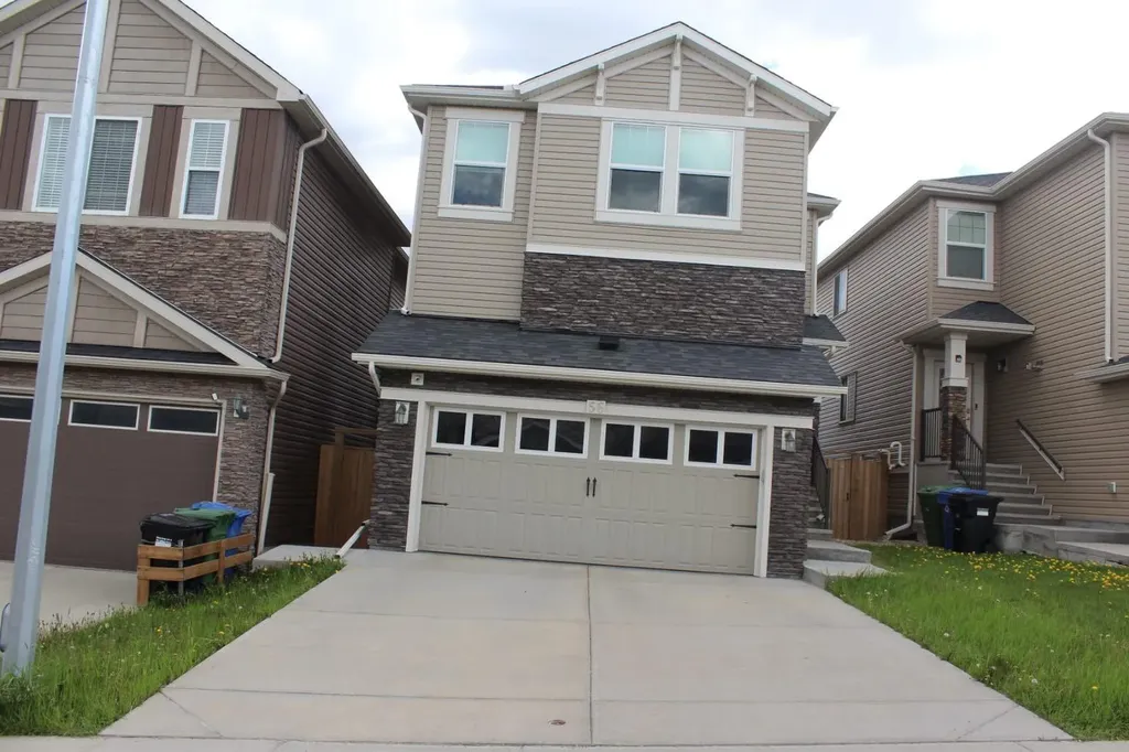 56 Nolanhurst Crescent NW Calgary AB T3R 0Z3
