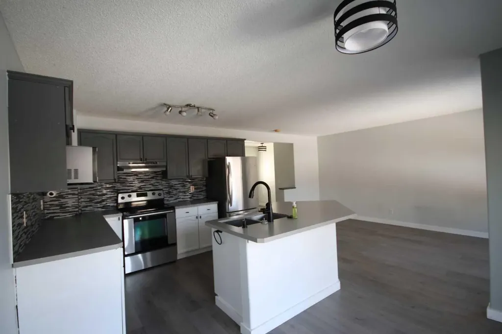 309 Bridleridge Way SW Calgary AB T2Y 4M5
