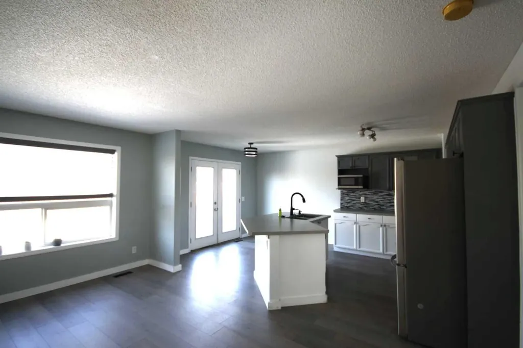 309 Bridleridge Way SW Calgary AB T2Y 4M5