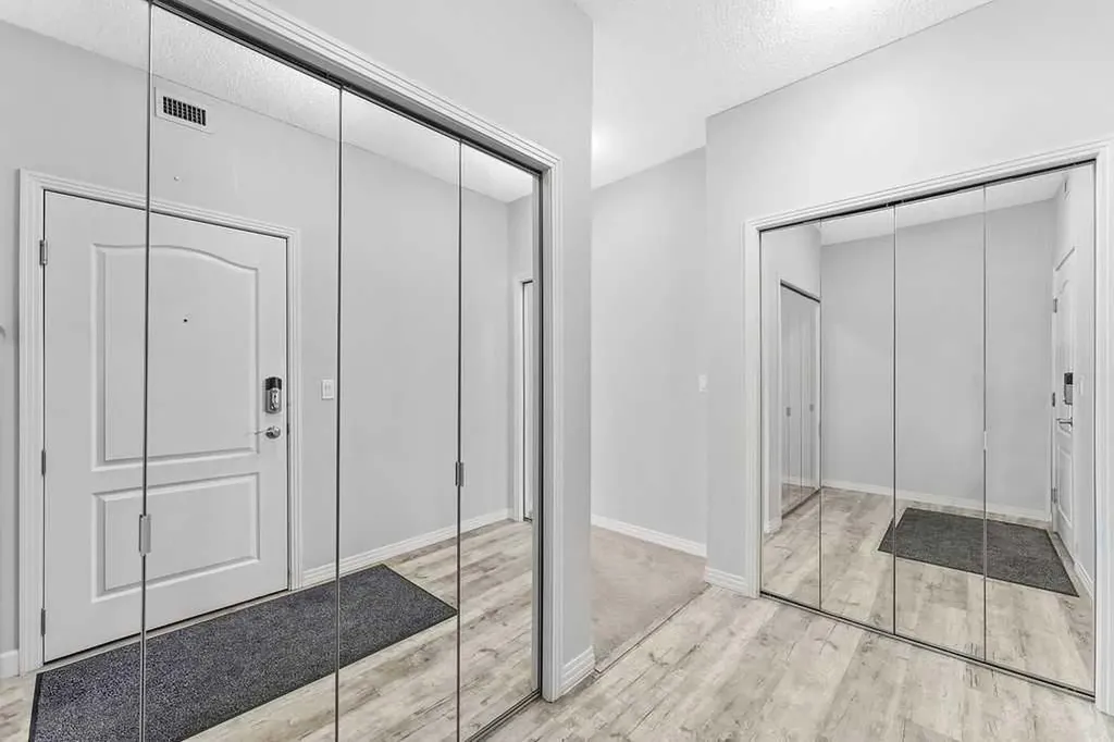 1 Crystal Green Lane Okotoks AB T1S 0C5