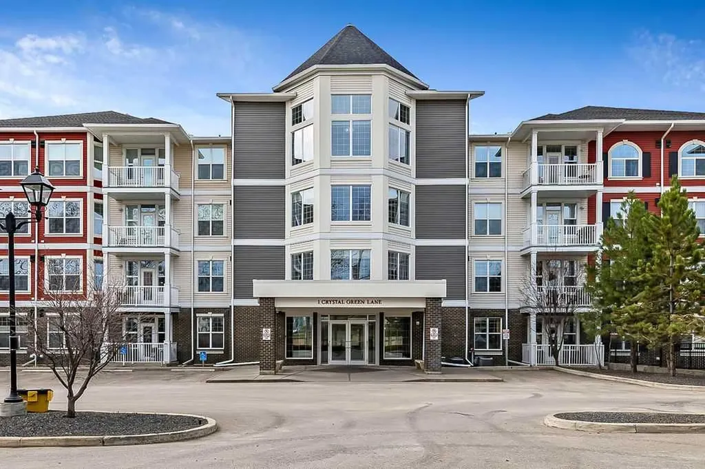1 Crystal Green Lane Okotoks AB T1S 0C5