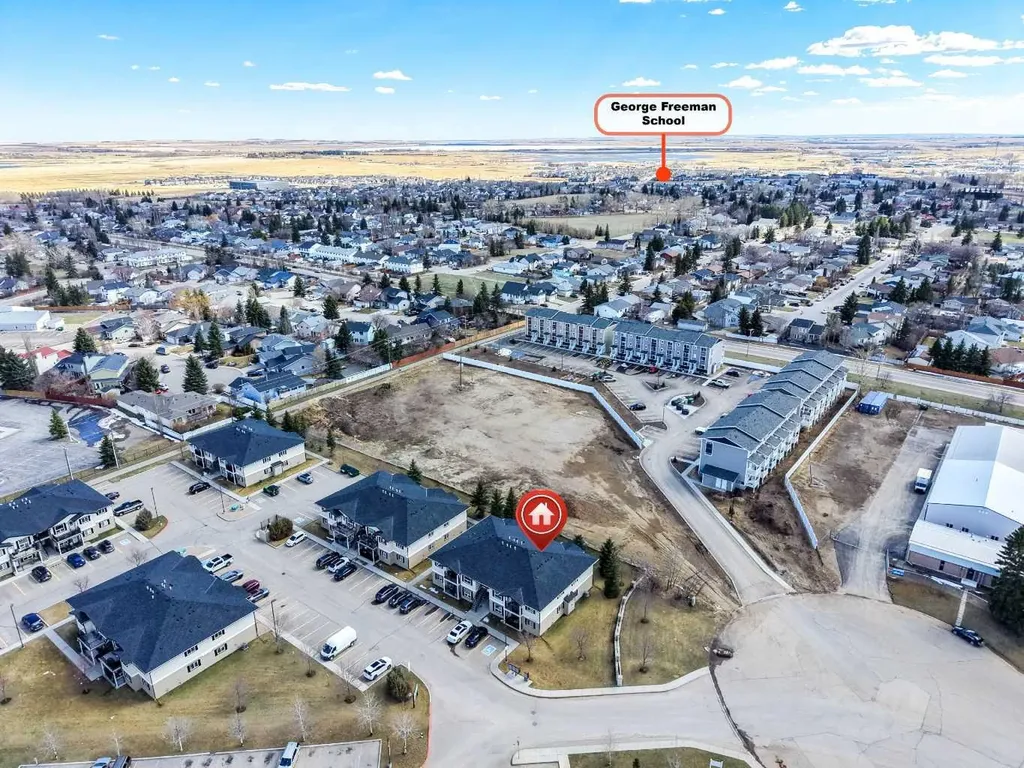 8 Bayside Place Strathmore AB T1P 0E1