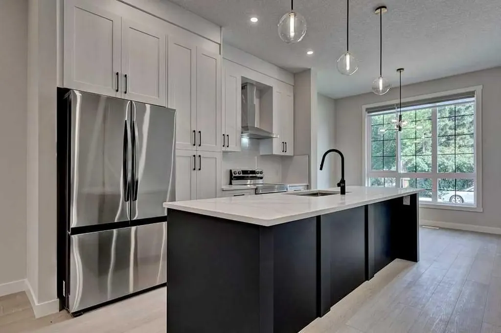 1206 5 Street NE Calgary AB T2E 0Z7