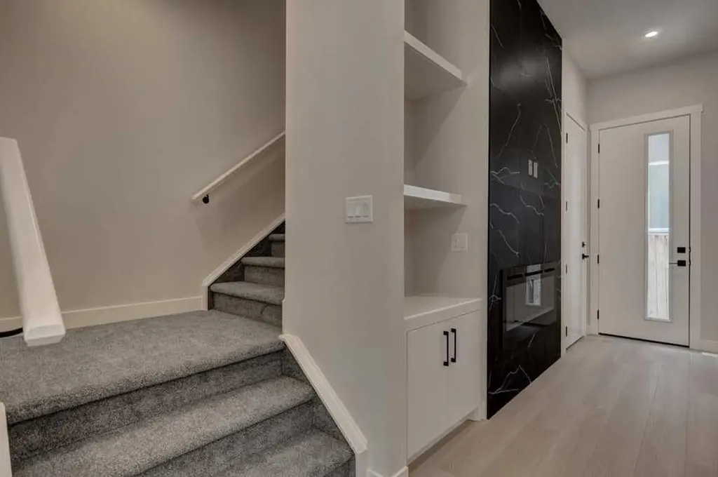 1206 5 Street NE Calgary AB T2E 0Z7